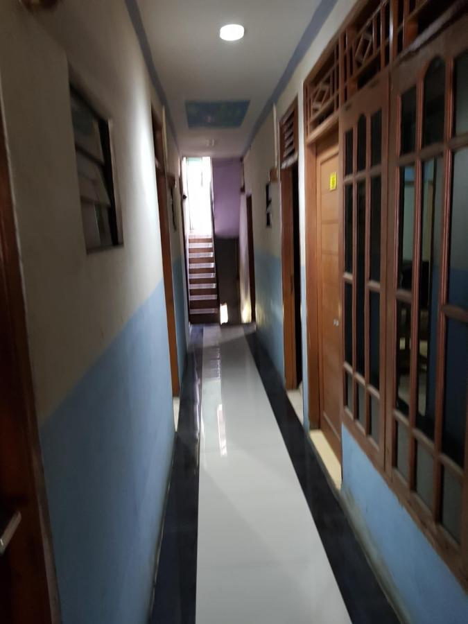 Hotel Alifah 1 Syariah Rawabokor Dua Kültér fotó