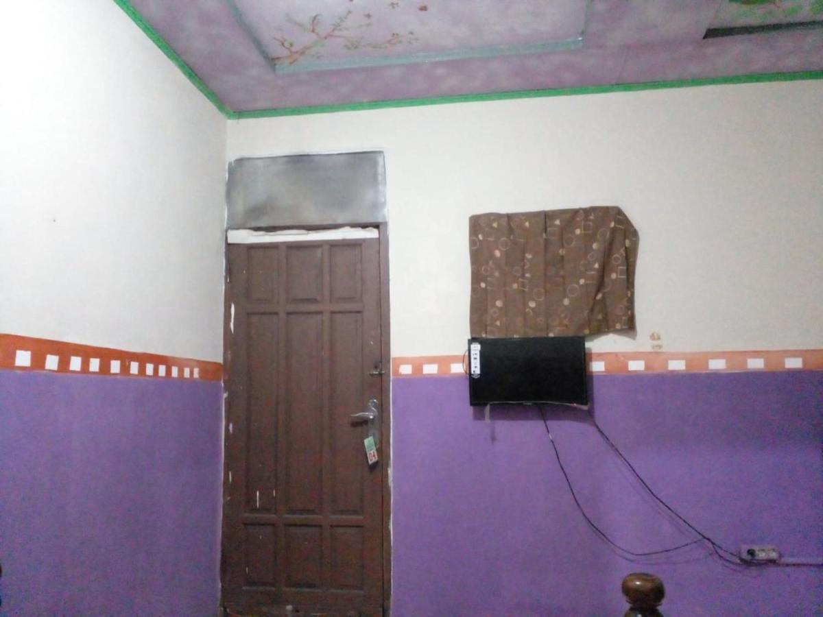 Hotel Alifah 1 Syariah Rawabokor Dua Kültér fotó
