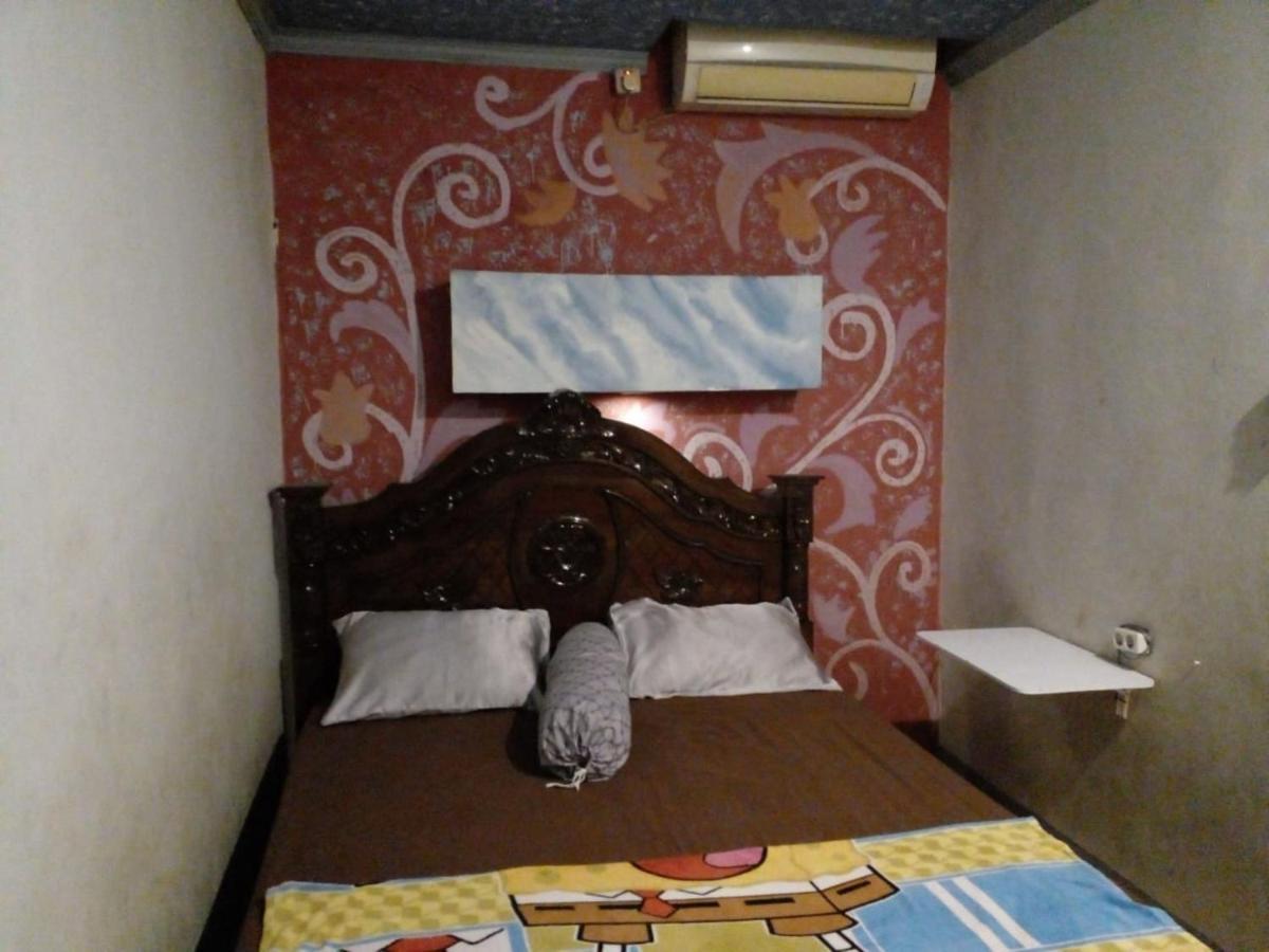 Hotel Alifah 1 Syariah Rawabokor Dua Kültér fotó