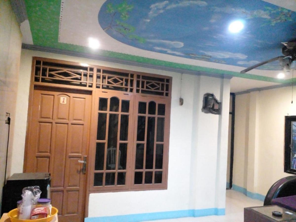 Hotel Alifah 1 Syariah Rawabokor Dua Kültér fotó
